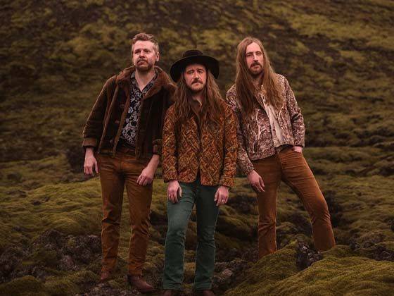 THE VINTAGE CARAVAN - "Portals Tour 2026"